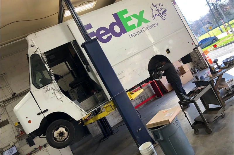 Fleet vehicle service